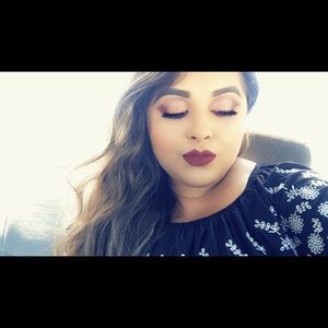 Meet your Posher, Abigail